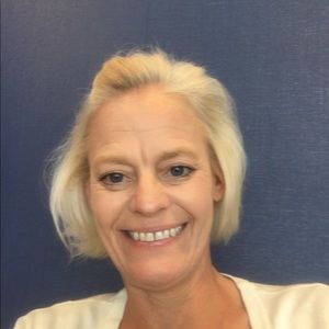 Meet your Posher, Karin